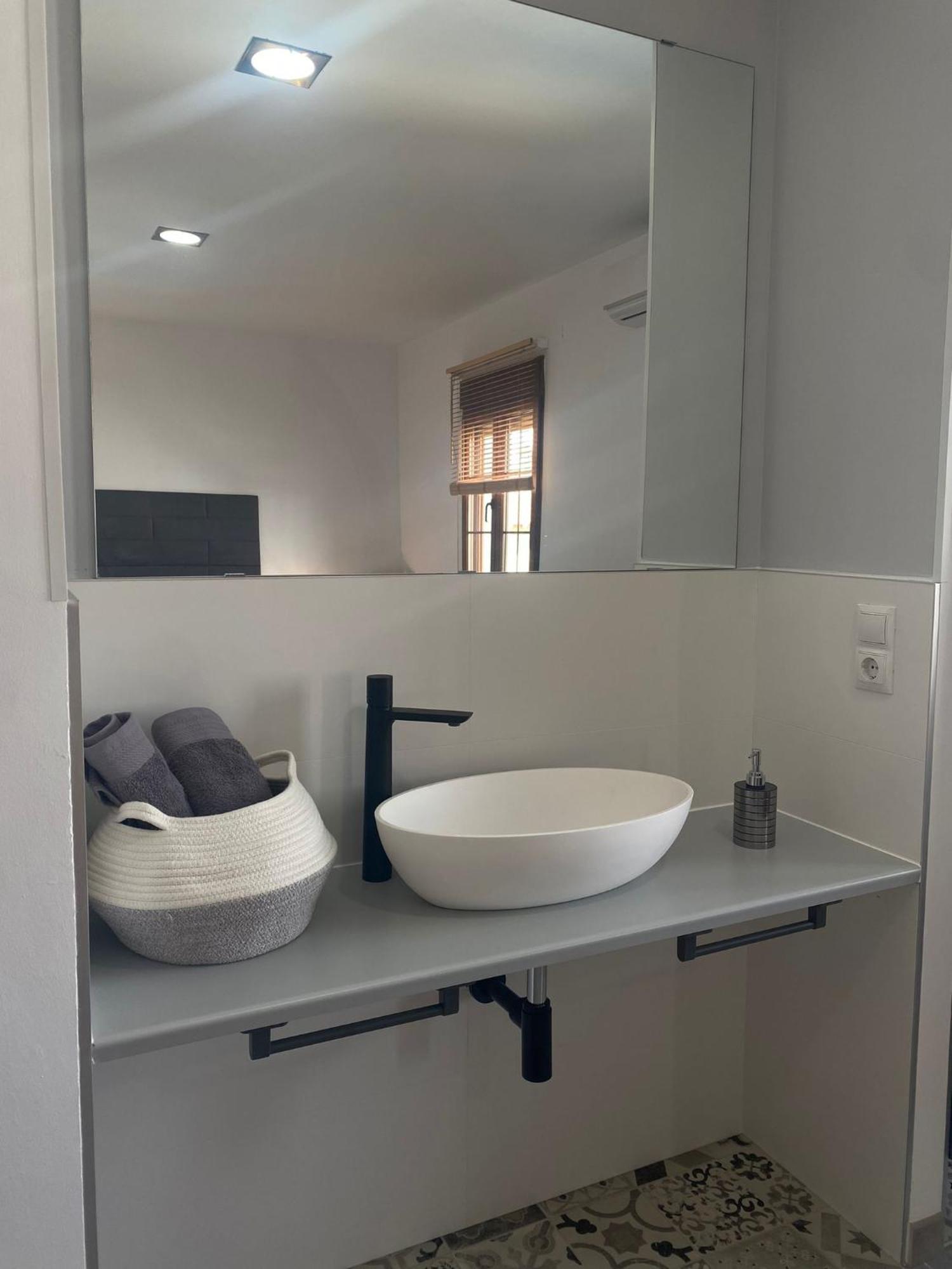 La Mancha Suites Casa Rural Pedro Munoz ภายนอก รูปภาพ
