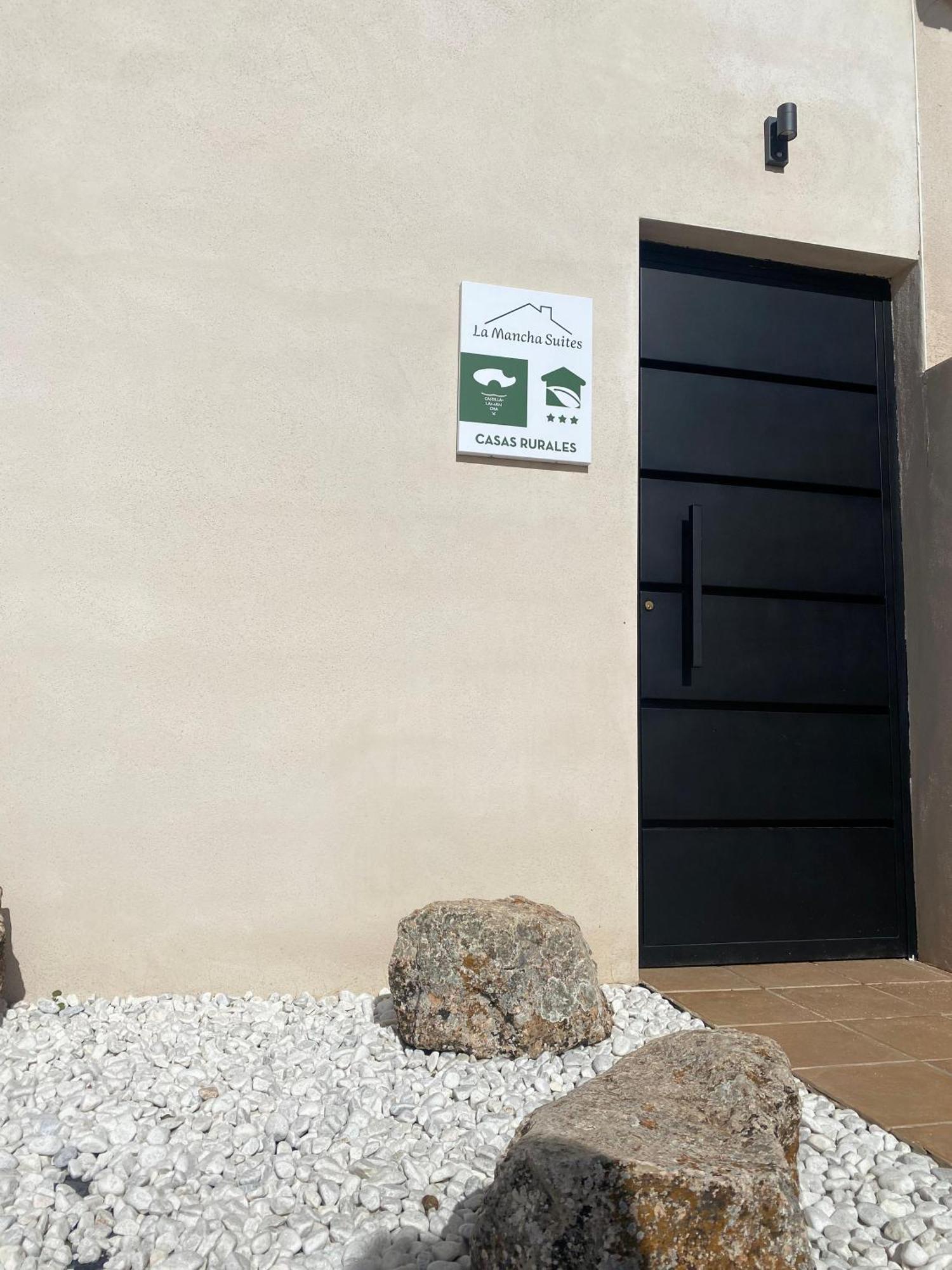 La Mancha Suites Casa Rural Pedro Munoz ภายนอก รูปภาพ